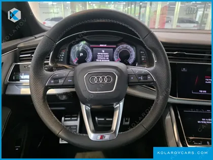 AUDI Q8 55 TFSI QUATTRO PREMIUM