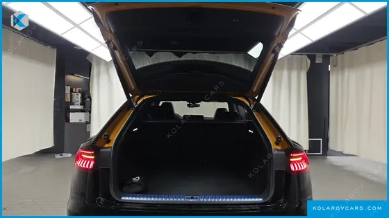 AUDI Q8 55 TFSI QUATTRO PREMIUM
