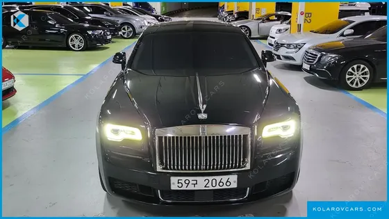 ROLLS ROYCE GHOST 6.6 EWB V12