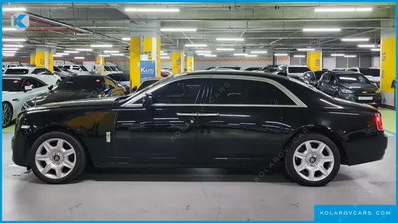 ROLLS ROYCE GHOST 6.6 EWB V12