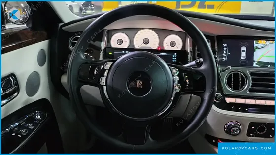 ROLLS ROYCE GHOST 6.6 EWB V12