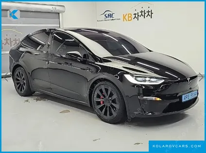 TESLA MODEL X PLAID