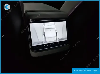 TESLA MODEL X PLAID