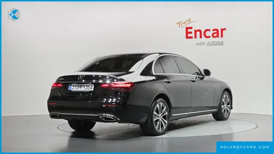 MERCEDES E-CLASS E300E 4MATIC EXCLUSIVE