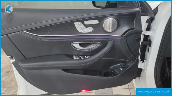 MERCEDES E-CLASS E220D 4MATIC AMG LINE