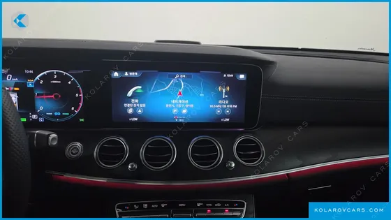 MERCEDES E-CLASS E220D 4MATIC AMG LINE