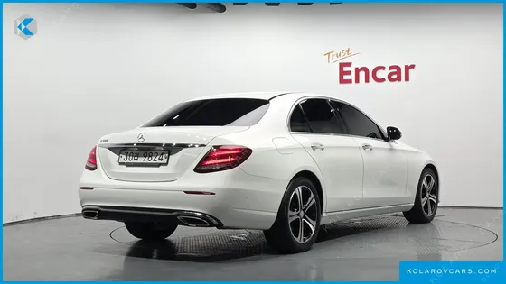 MERCEDES E-CLASS E200 AVANTGARDE