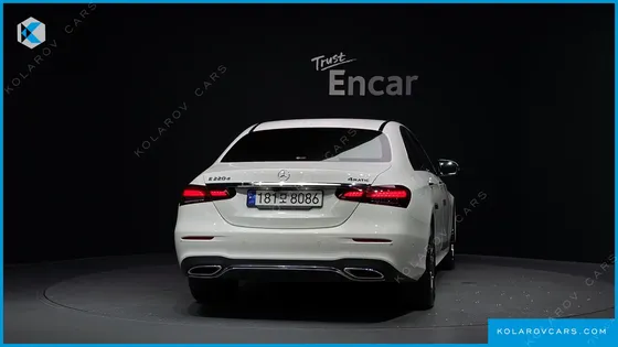 MERCEDES E-CLASS E220D 4MATIC AMG LINE