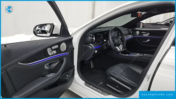 MERCEDES E-CLASS E220D 4MATIC AMG LINE