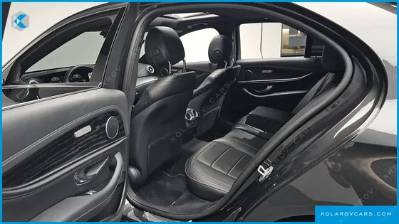 MERCEDES E-CLASS E220D 4MATIC AMG LINE