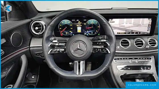 MERCEDES E-CLASS E220D 4MATIC AMG LINE