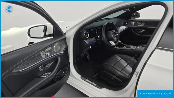 MERCEDES E-CLASS E350 4MATIC AMG LINE