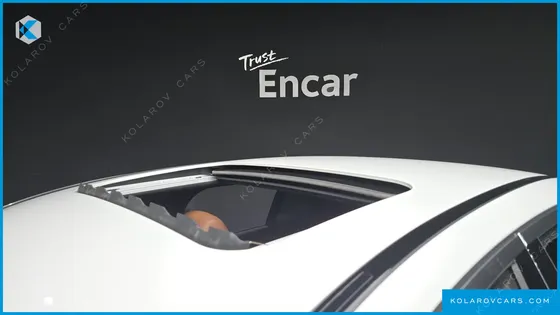 MERCEDES E-CLASS E220D 4MATIC AMG LINE
