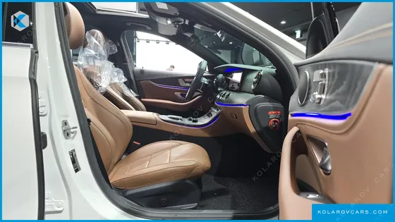 MERCEDES E-CLASS E220D 4MATIC AMG LINE