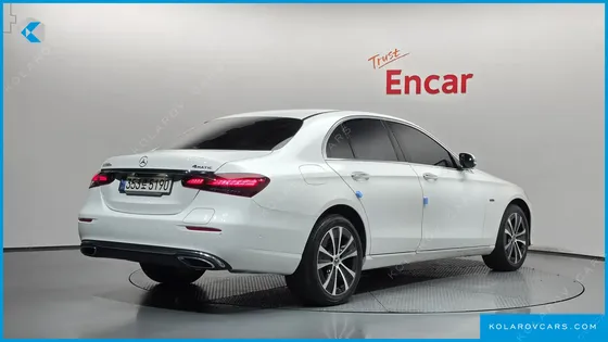 MERCEDES E-CLASS E300E 4MATIC EXCLUSIVE