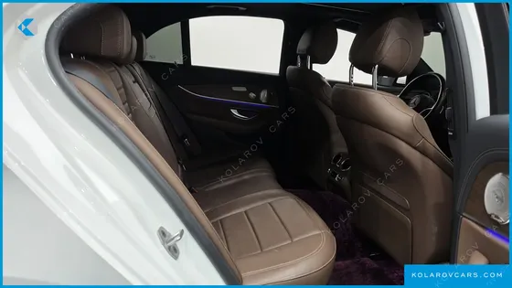 MERCEDES E-CLASS E300E 4MATIC EXCLUSIVE