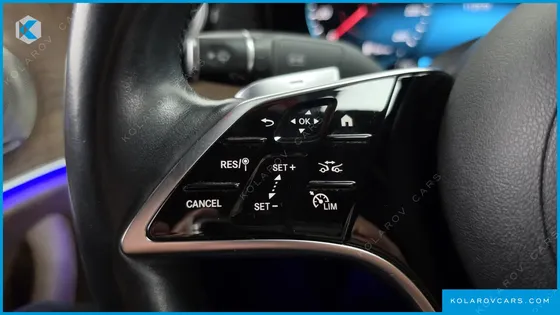 MERCEDES E-CLASS E300E 4MATIC EXCLUSIVE