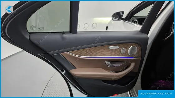 MERCEDES E-CLASS E300E 4MATIC EXCLUSIVE