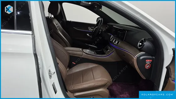 MERCEDES E-CLASS E300E 4MATIC EXCLUSIVE