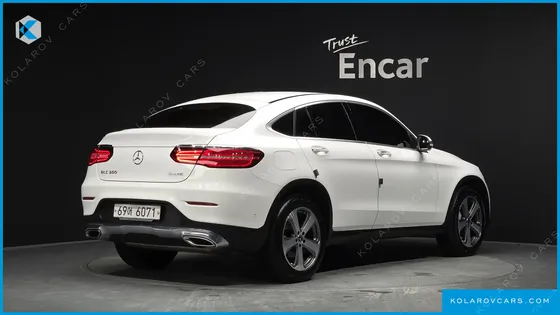MERCEDES GLC-CLASS GCL300 4MATIC COUPE