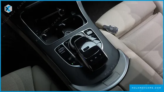 MERCEDES GLC-CLASS GCL300 4MATIC COUPE