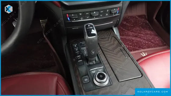 MASERATI GHIBLI 2.0 GRANLUSSO
