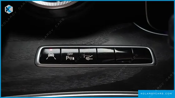 MERCEDES E-CLASS E220D COUPE