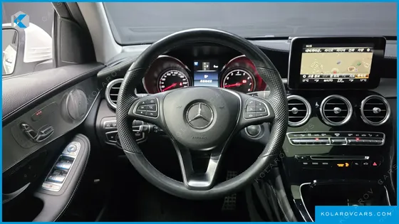 MERCEDES GLC-CLASS GLC300 4MATIC AMG LINE