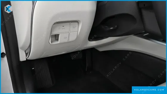 HYUNDAI GRANDEUR 2.5 GASOLINE  2WD