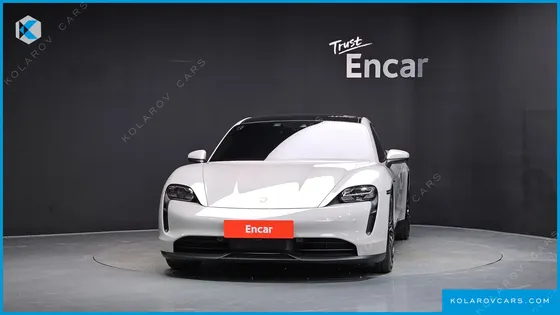 PORSCHE TAYCAN 4S