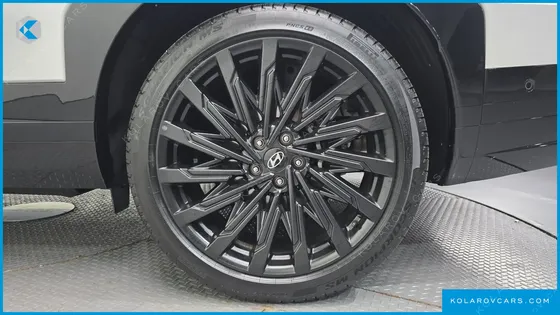 HYUNDAI SANTA FE GASOLINE 2.5T 4WD