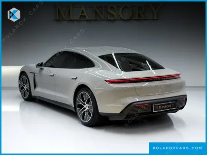 PORSCHE TAYCAN BASE 4