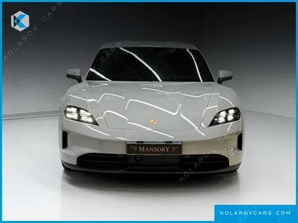 PORSCHE TAYCAN BASE 4