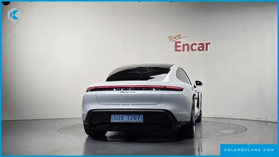 PORSCHE TAYCAN 4S