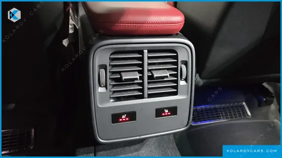 PORSCHE TAYCAN 4S