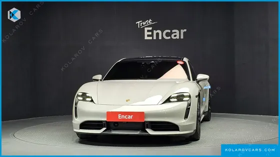 PORSCHE TAYCAN TURBO