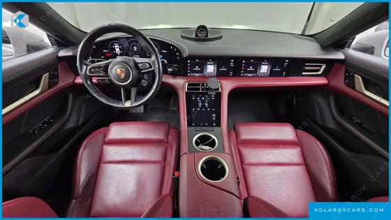 PORSCHE TAYCAN TURBO