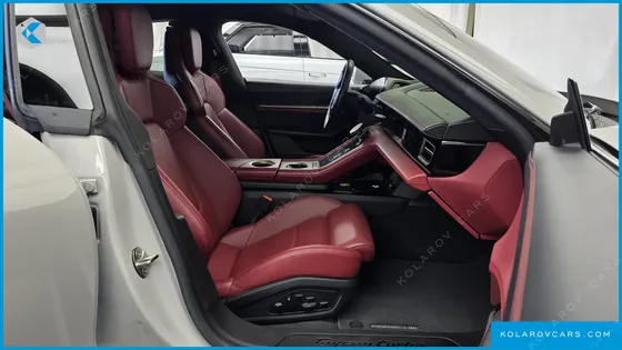 PORSCHE TAYCAN TURBO