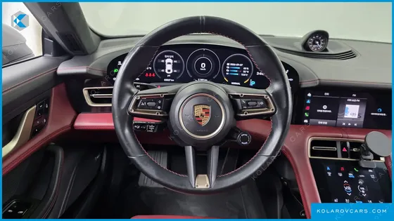 PORSCHE TAYCAN TURBO