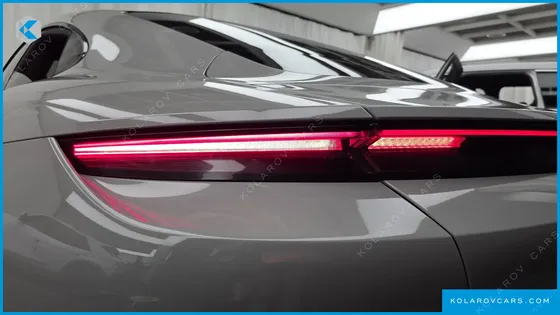 PORSCHE TAYCAN TURBO