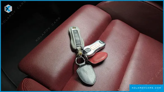 PORSCHE TAYCAN TURBO
