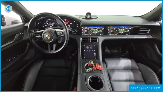 PORSCHE TAYCAN GTS