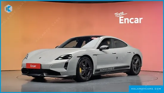 PORSCHE TAYCAN TURBO S