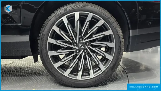 HYUNDAI SANTA FE GASOLINE 2.5T 4WD