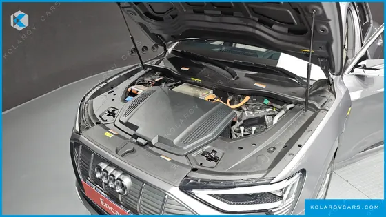 AUDI E-TRON 55 QUATTRO
