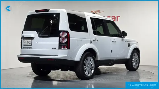 LAND ROVER DISCOVERY 3.0 SDV6 HSE