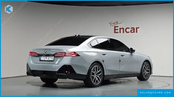 BMW 5 SERIES 520I M SPORT