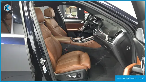 BMW X6 M50I