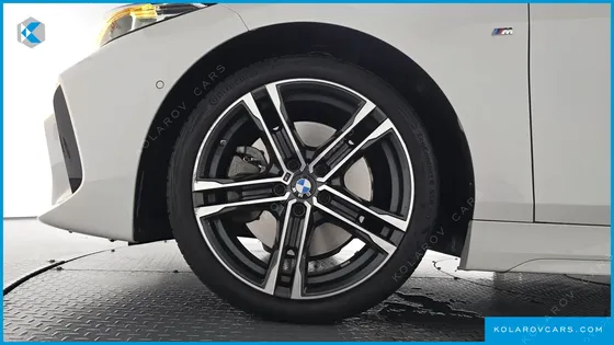 BMW 1 SERIES 120I M SPORTS