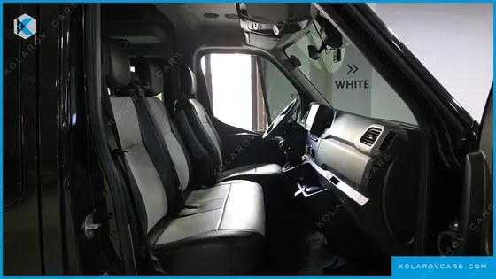 RENAULT KOREA MASTER 2.3 15-SEATER